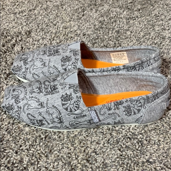 Skechers by BOBs Gray Memory Fam Slip-On Shoes with Cat Print Sz 6.5 New - Picture 5 of 10